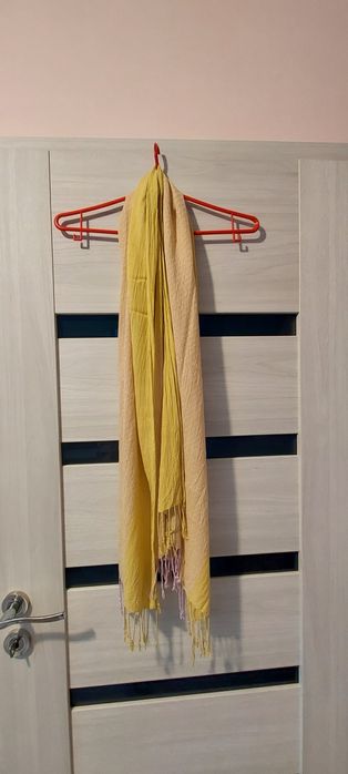 Chusta szal żółty