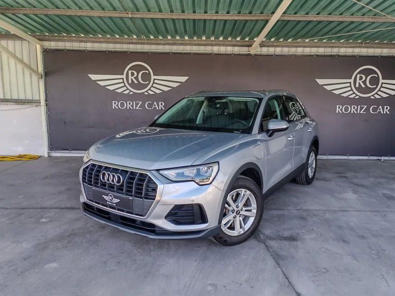 Audi Q3 45 TFSIe S tronic