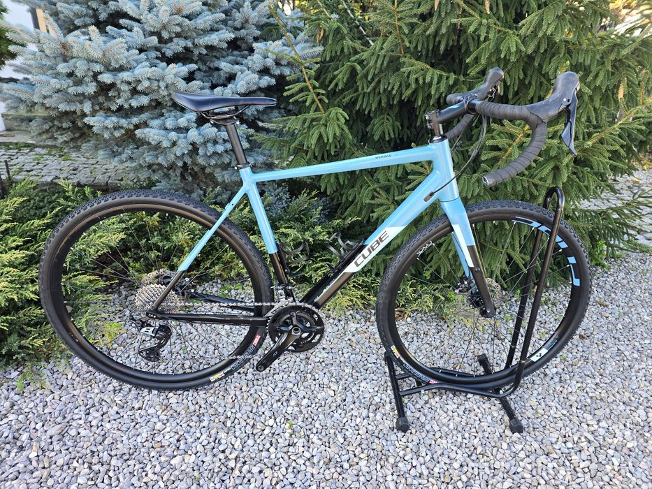 Cube Nuroad Race gravel GRX 56