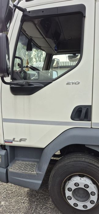 DAF LF 210  DAF LF 210 - kabina sypialna winda 18 pal - LF TGL ATEGO