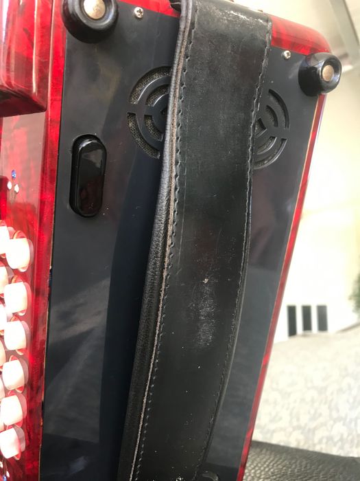 Vendo concertina em muito bom estado de conservação