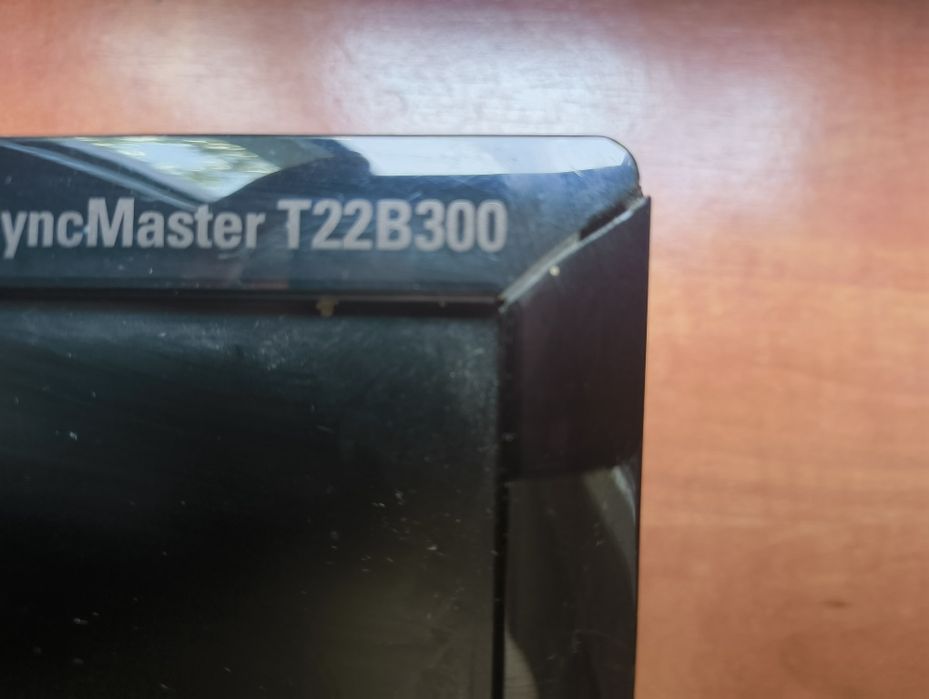 Monitor Samsung SyncMaster T22B300 (22") – Funcional – Ler descrição