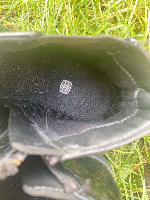 Ботинки осінь весна clarks  31 оригінал лаковані шкіра