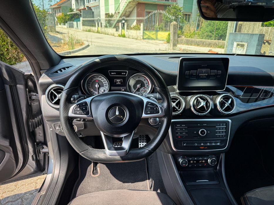 Mercedes-Benz CLA 220 — fotografia 6