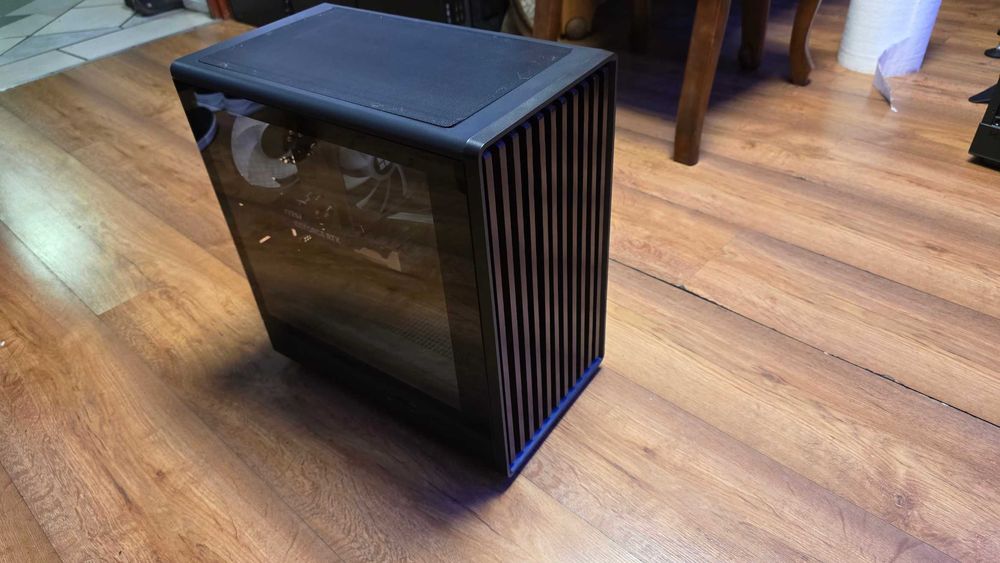 Komputer Ryzen 7 5700X, 16GB DDR4, RTX 5060 8GB, SSD 1TB M2