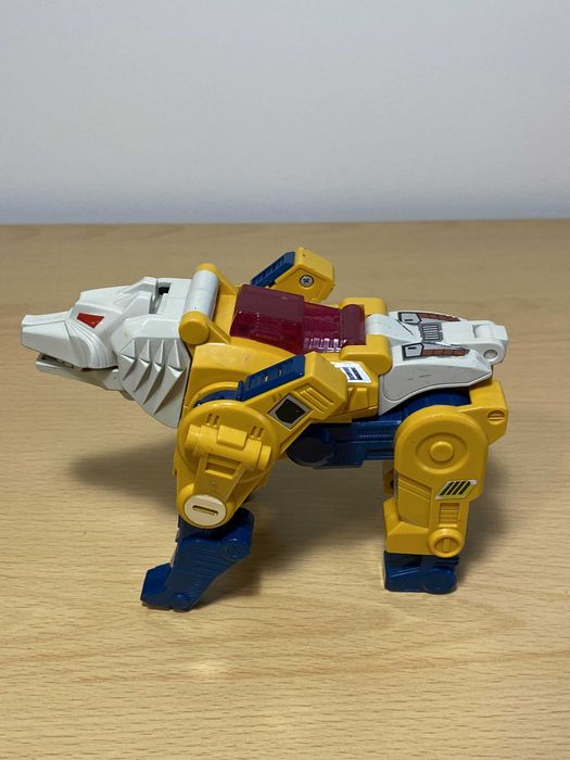 Transformers G1 1987 WeirdWolf Hasbro