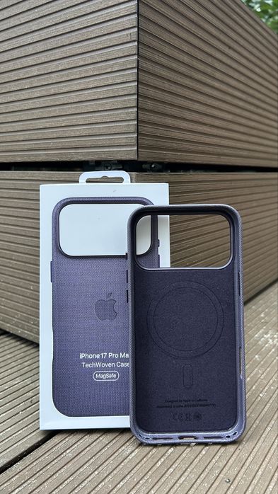 Etui z tkaniny TechWoven z MagSafe do iPhone’a 17 Pro Max Purple