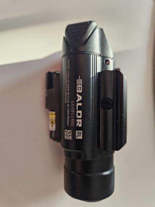 Latarka Olight BALDR RL