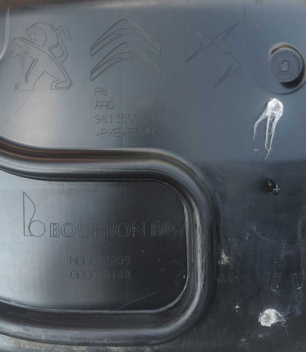 Nadkole Tył prawe Peugeot 508 II kombi 9813500780 orginał