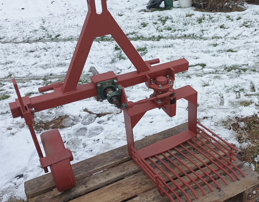 Kopaczka do ziemniaków warzyw jednorzędowa wibracyjna