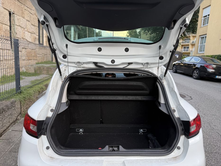Renault Clio IV TCE Limited