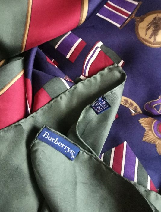 BURBERRYS jedwabna apaszka