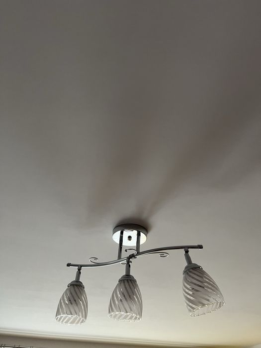 Lampa wiszaca jak nowa