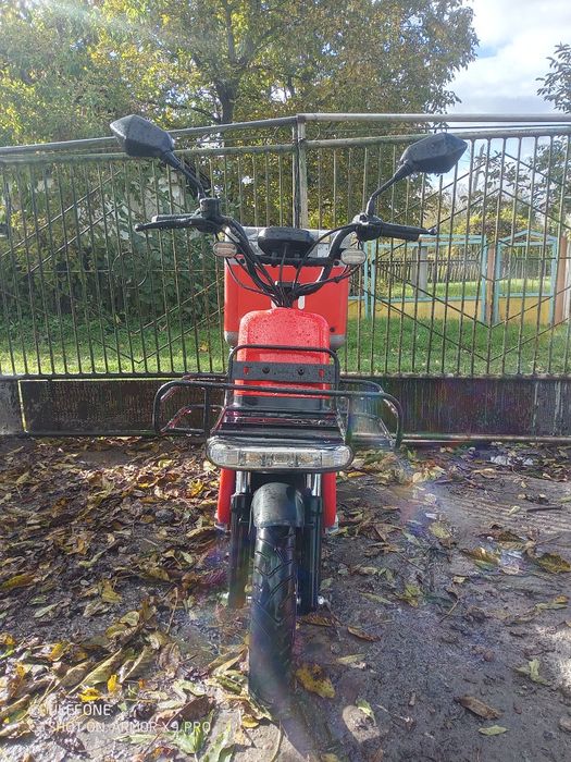 Продам скутер Аima U1Sl