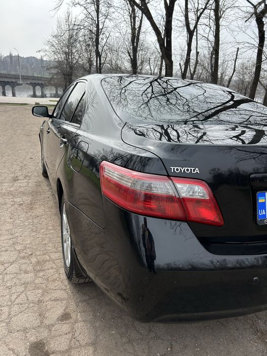 Toyota Camry 40 2.4 Автомат Газ
