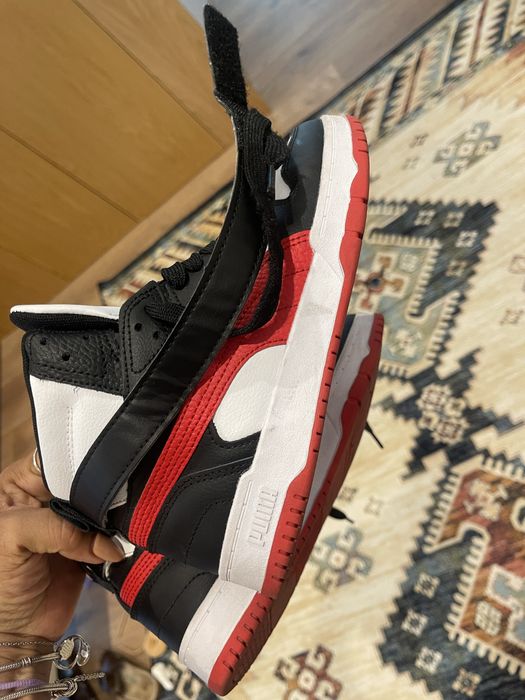 Tenis Mike air force como novo