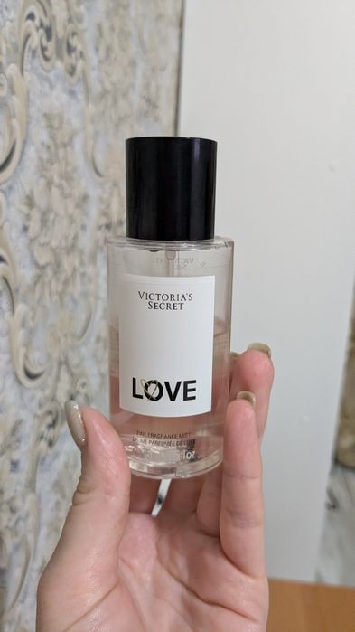 Спрей для тіла, або міст Bady Mist Victoria's Secrets Love