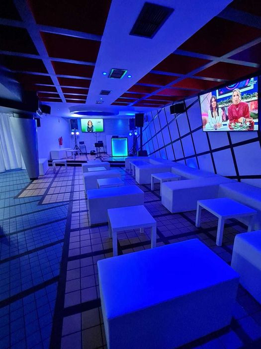 Puffs Rectangulares brancos de varias medidas