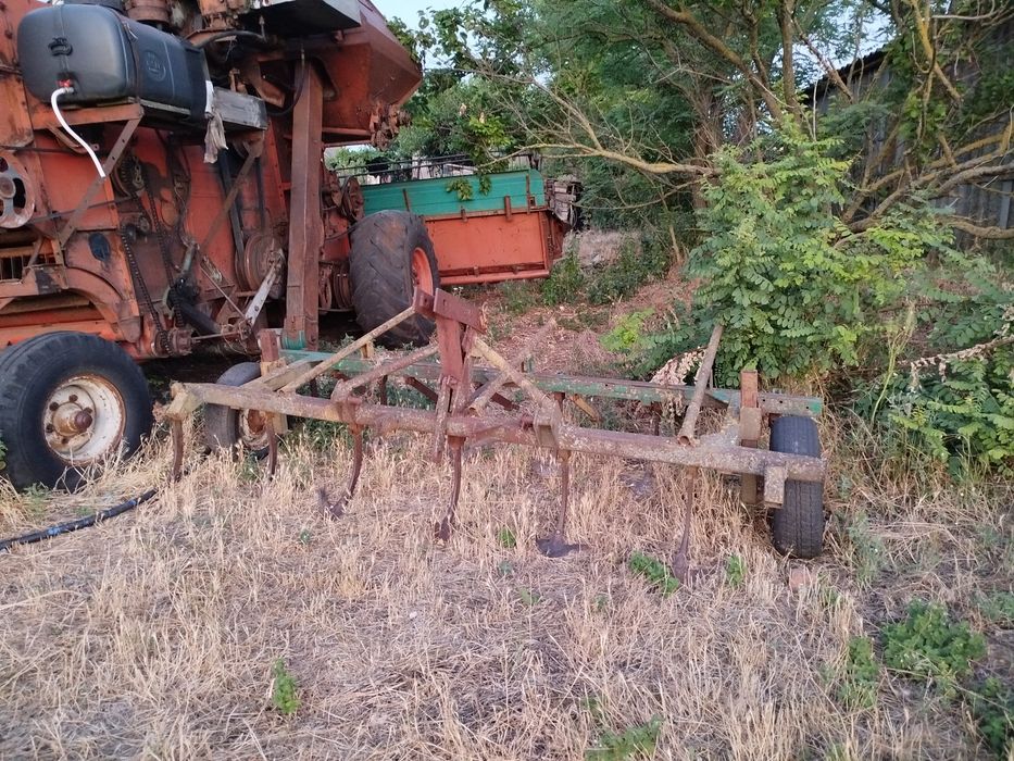 Продам культиватор і опрускувачь