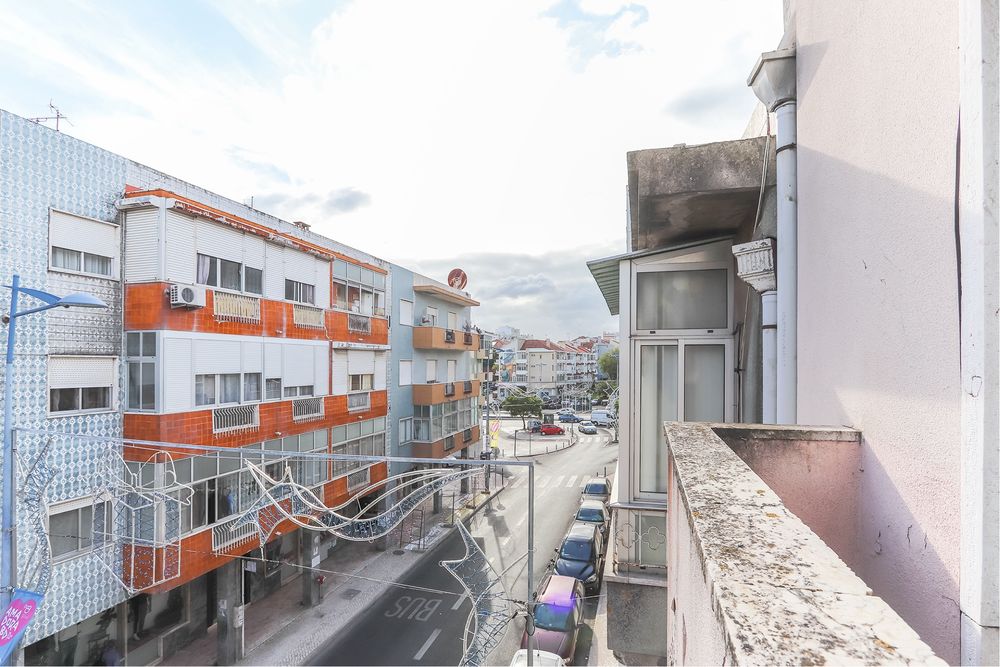 Quarto para Casal - Amadora