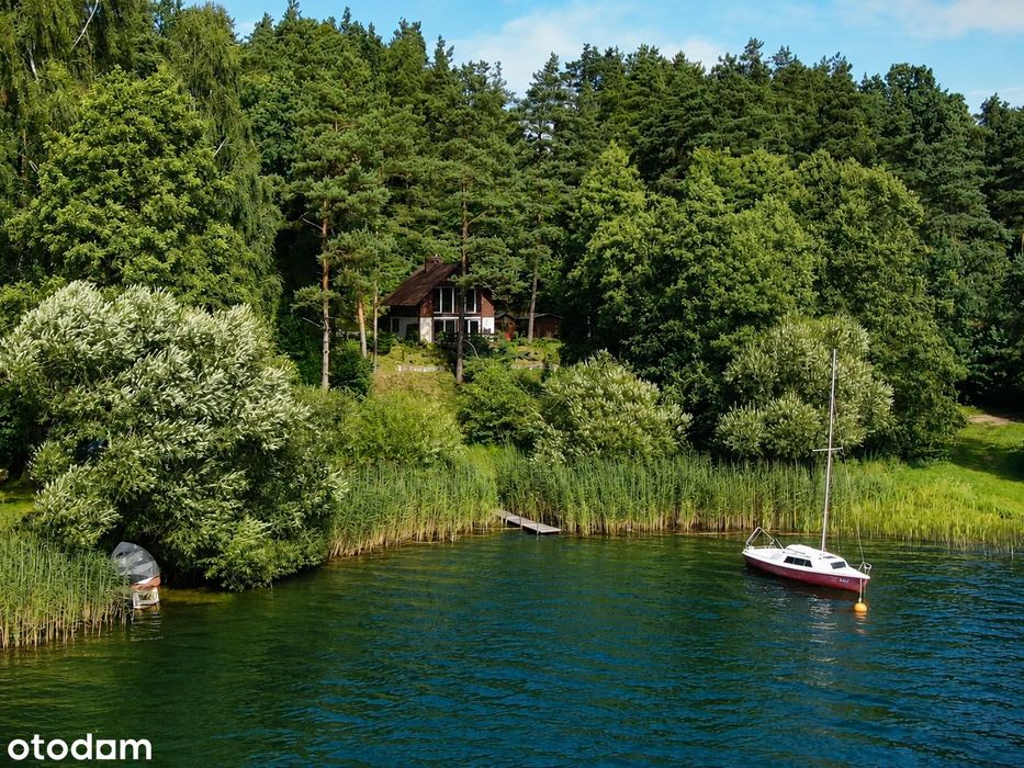 Kaszuby | Dom nad jeziorem w Borzestowskiej Hucie