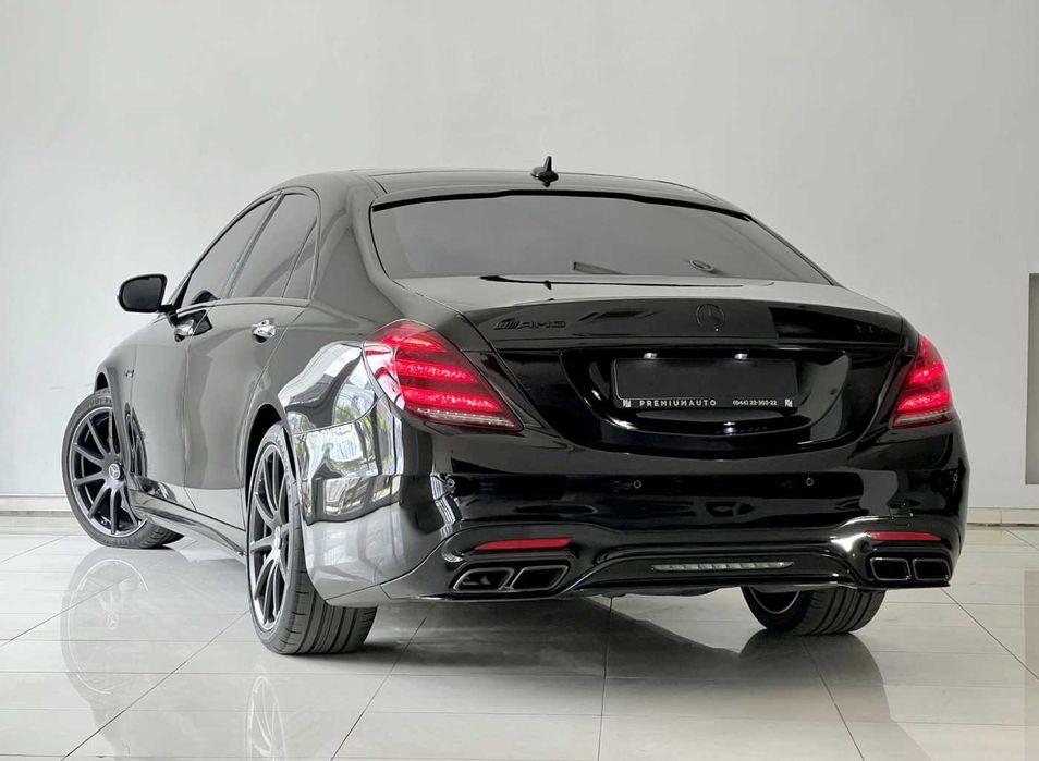Комплект обвісу mercedes s class w222 стиль amg s63 бампер решітка амг