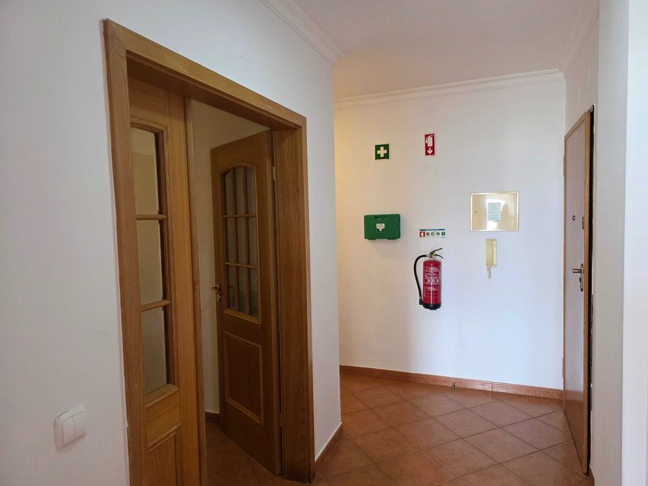 T1 para férias com Piscina e Garagem