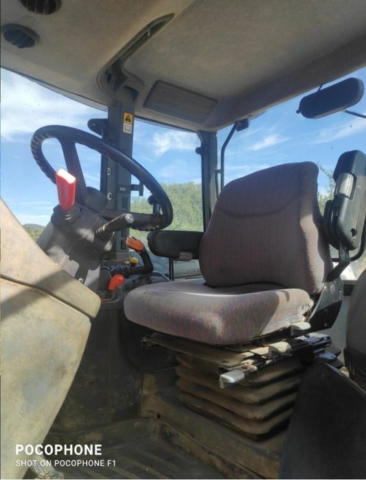 New Holland TM130