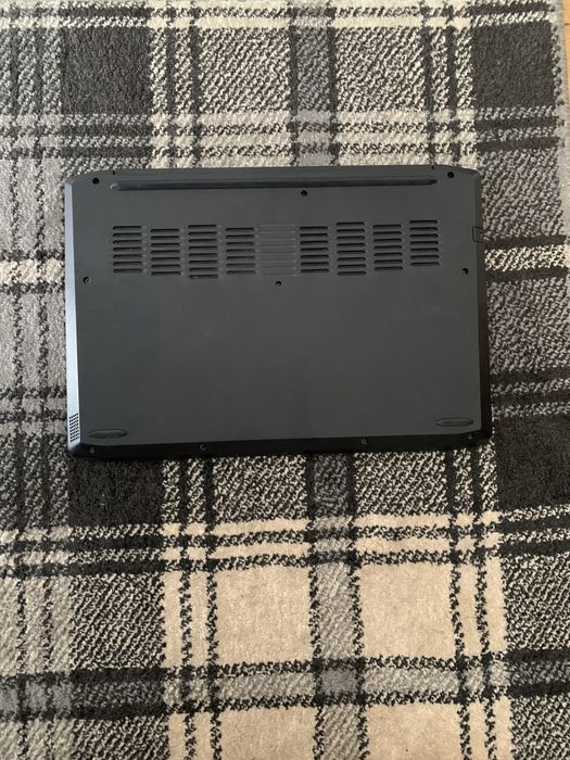 Portátil gaming lenovo