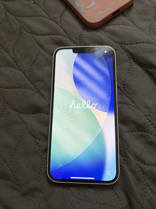 Iphone 13 jak nowy