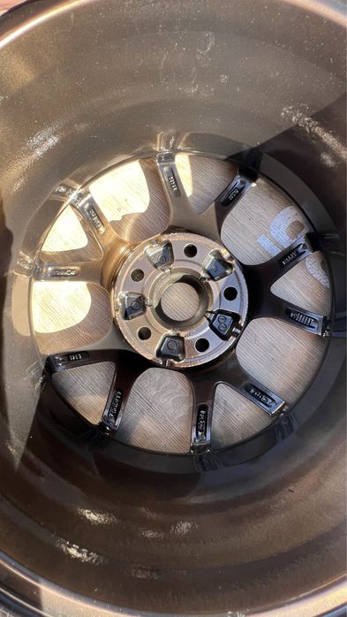 Goauto диски Nissan в Бронзі 5/114.3 r16 et40 6,5j dia66,1 як нові