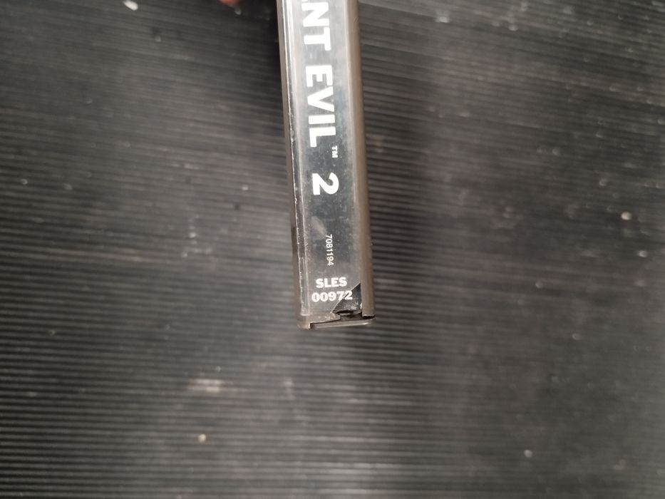 Residente Evil 264585765401985123