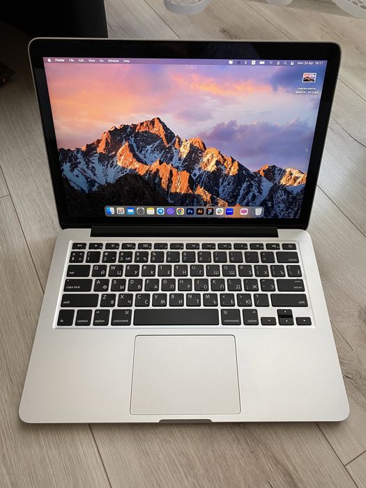 Macbook Pro'13 2015, 8 Gb RAM, 128GB SSD