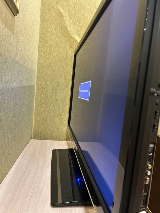 Телевізор  SHARP MODEL LC-46XL2E  46 дюймів