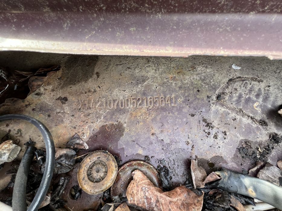 Кузов білий ВАЗ 2105-07 з документами