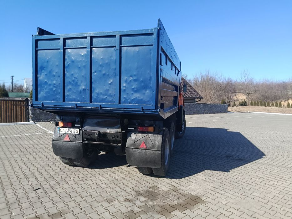 Продам камаз совок