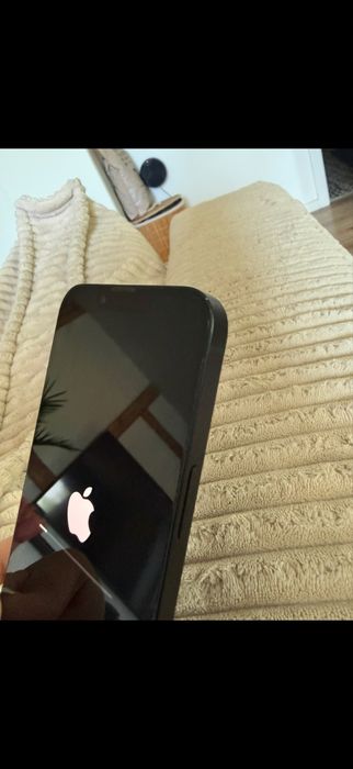 Iphone 13 bardzo dobry stan