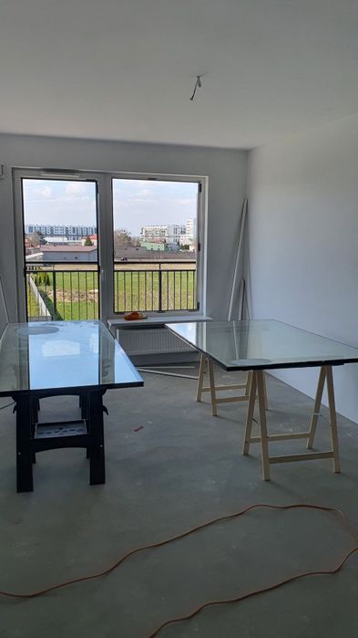 Polerowanie szyb Cale Mazowieckie .