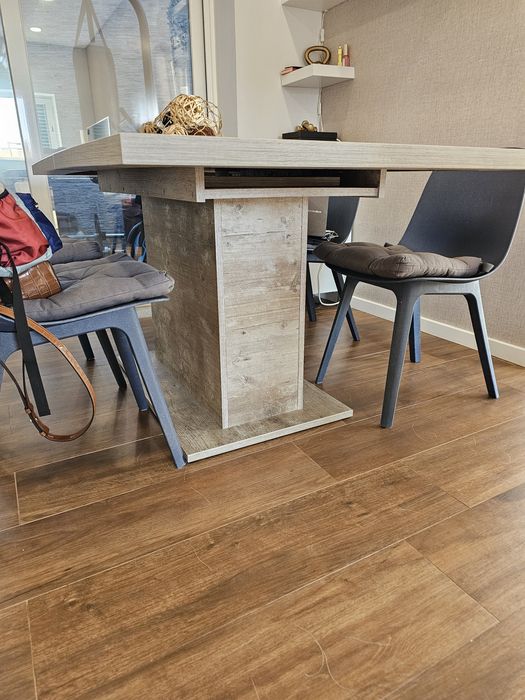 Mesa de jantar extensível