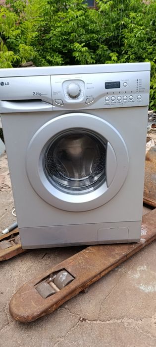 Стиральная машина LG на 3.5 кг