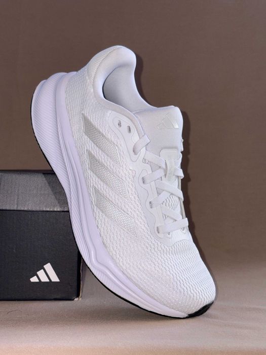 Кросівки adidas Response Women's