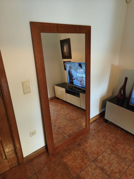 Conjunto de 2 espelhos de madeira maciça