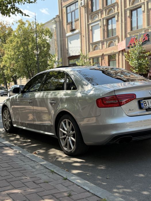Audi a4 b8 2014 року