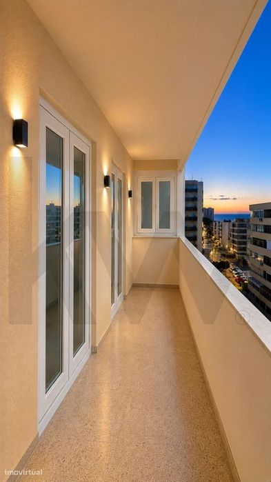 COSTA DA CAPARICA — T1+1 Totalmente Remodelado | A 5 min a pé da Praia