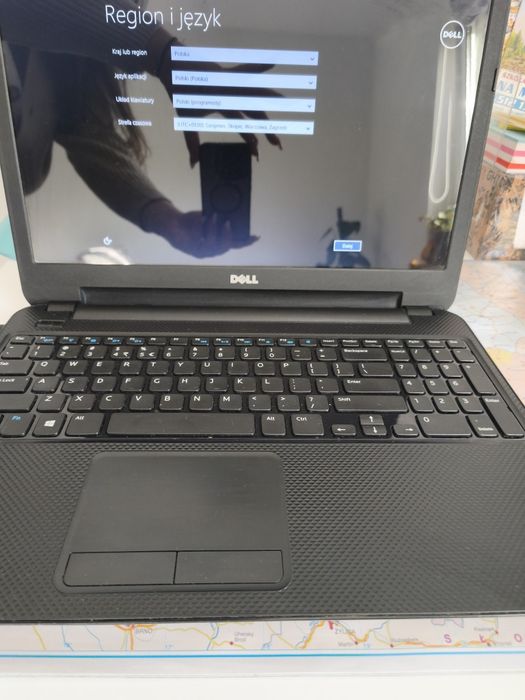 Laptop Dell Inspiron 3521.