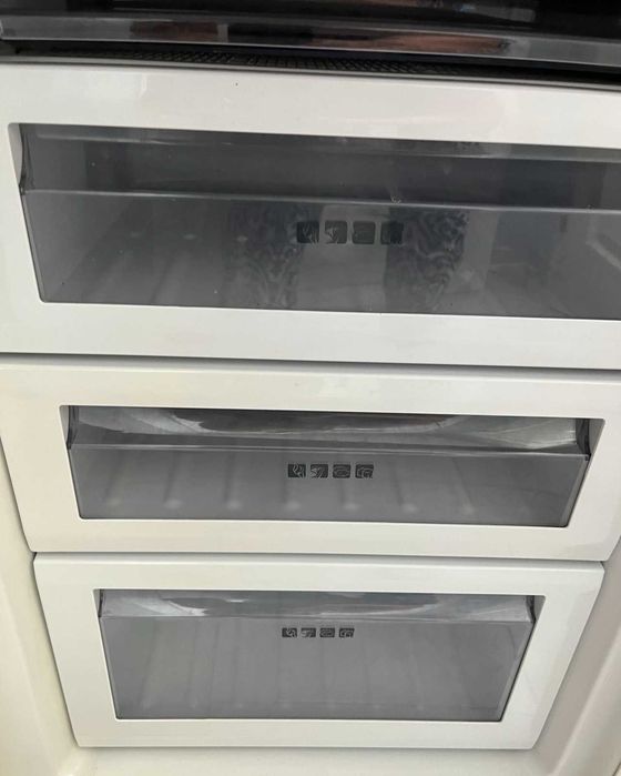 Продам холодильник SAMSUNG
