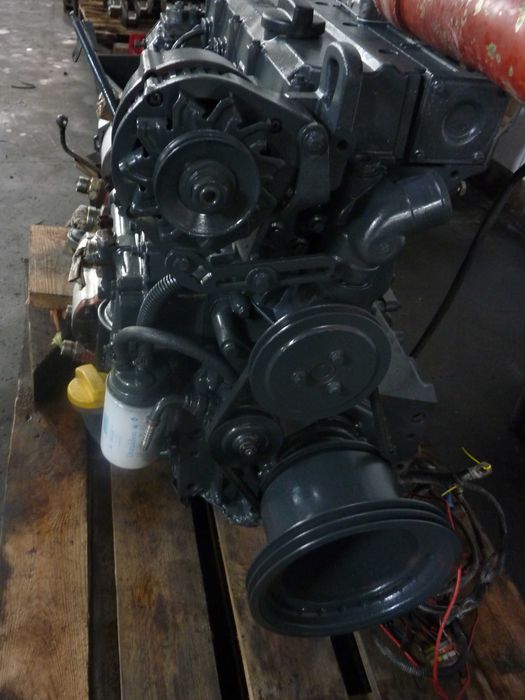 Silnik DEUTZ BF4M 1012 , 1011, 1013 oraz  inne typy remonty naprawa