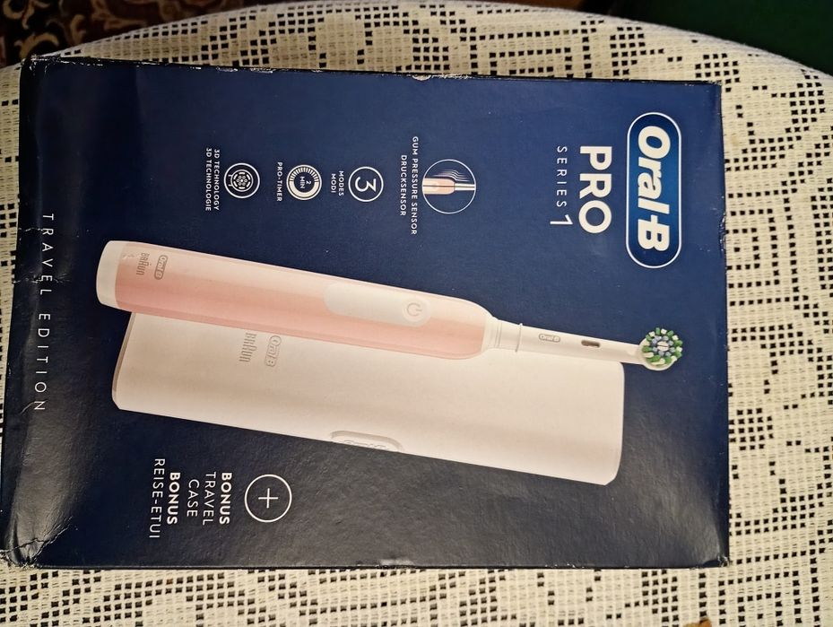 Oral-B PRO series 1 elektryczna szczoteczka do zębów