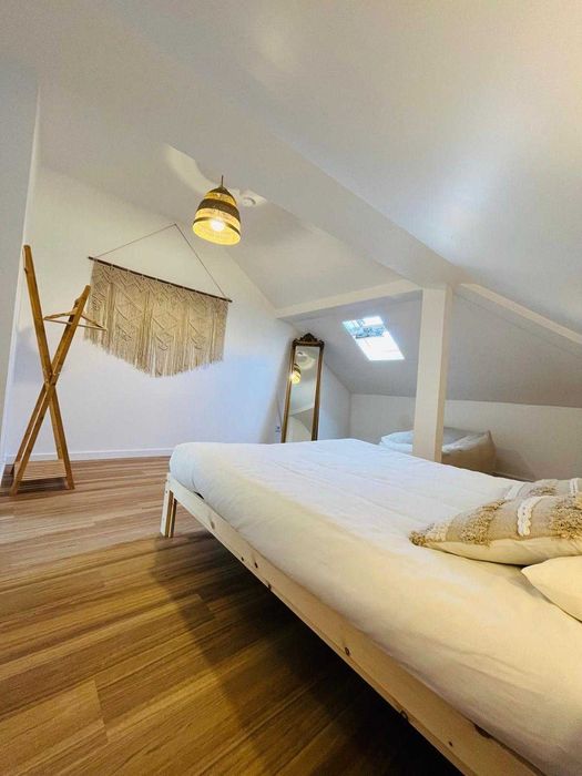 Quarto solteiro Costa da Caparica sem caução 7min praia