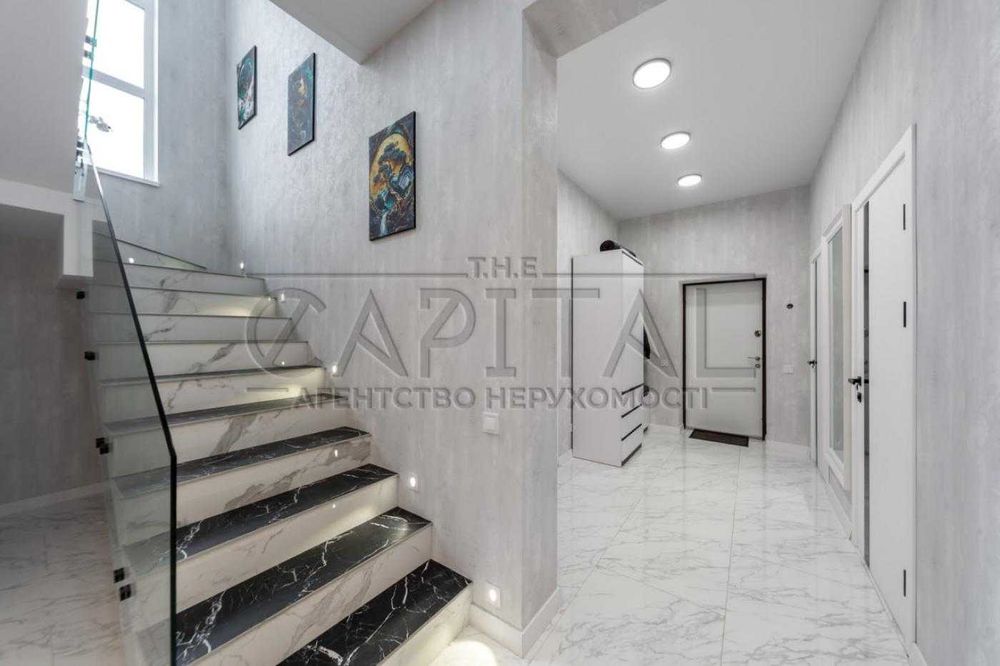 Продажа дома с дизайнерским ремонтом ГАТНЕ СУПЕР ЦЕНА